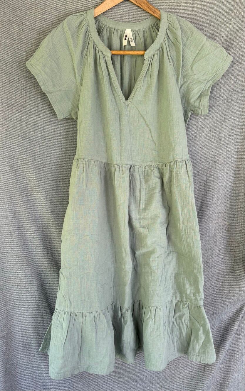 Pact Organic Cotton Tiered Midi Dress Sage Green V-Neck Size Small